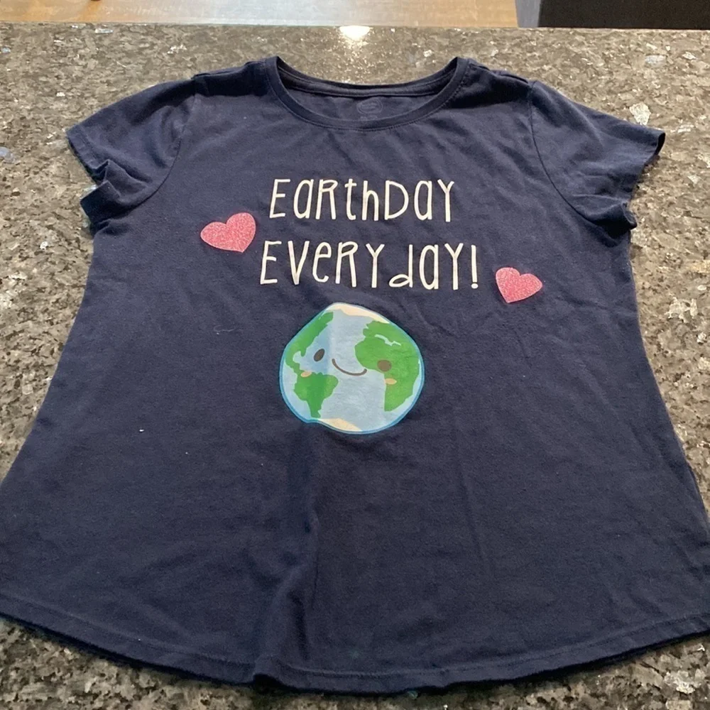 Wonder Nation Big Girls Graphic Heart Dress + Long&Short Sleeve Tees bundle
